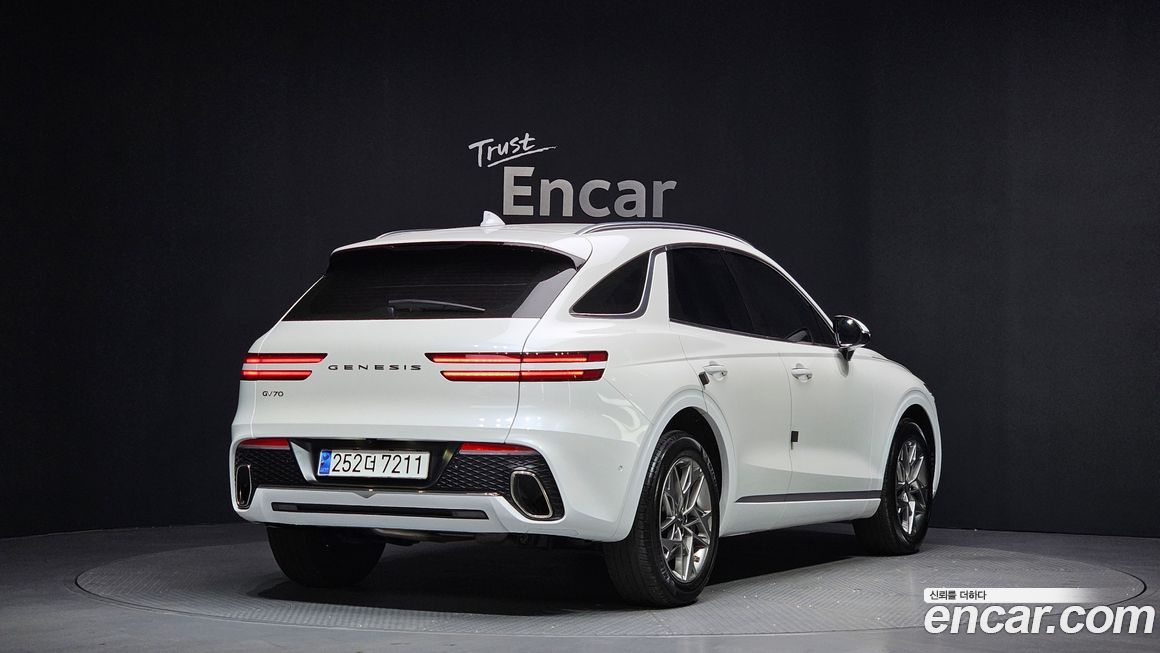 Genesis GV70 2.5T Gasoline 2WD, 2024