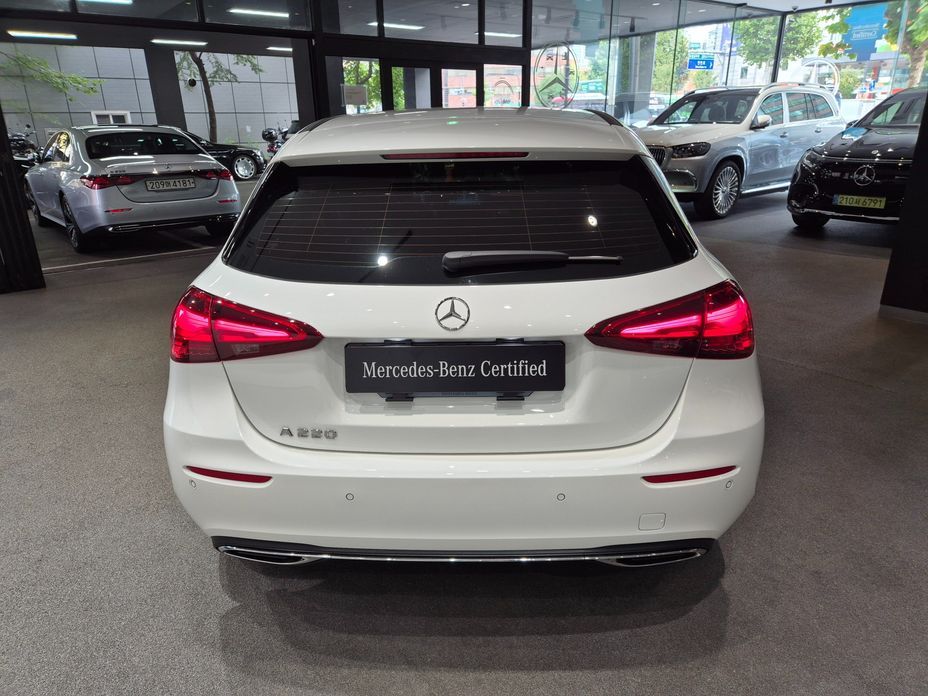 Mercedes-Benz A-Class A220 Hatchback, 2026