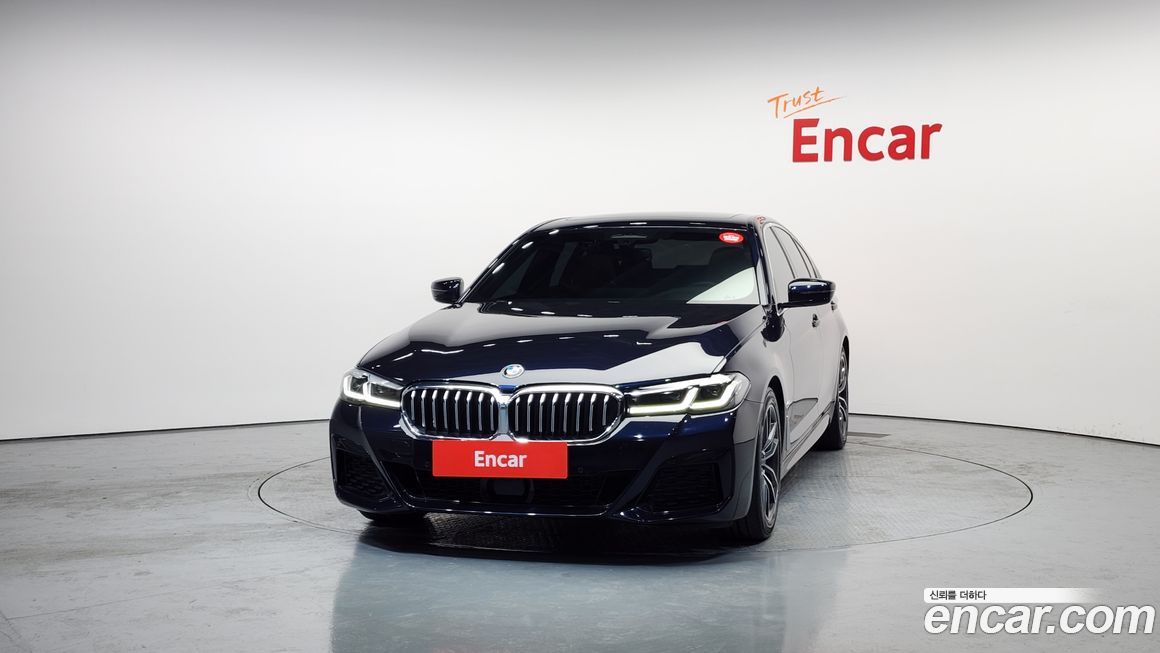 BMW 5-Series 520i M Sport, 2022