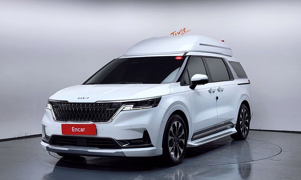 Kia Carnival 9-Seater Hi-Limousine, 2022