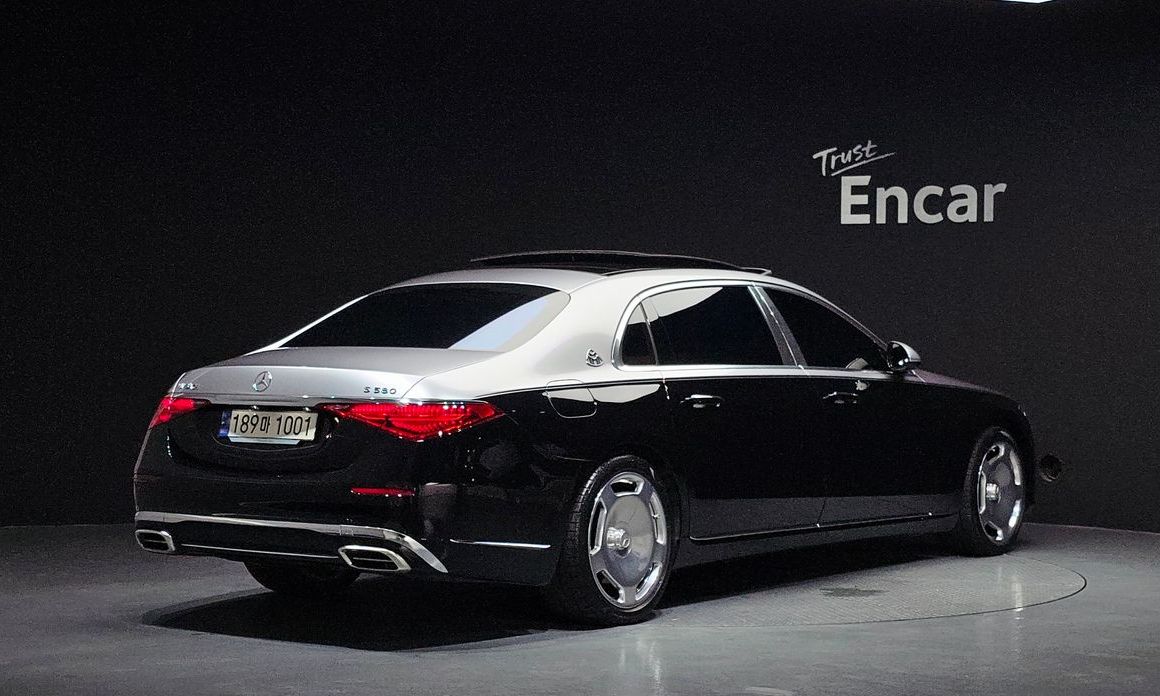 Mercedes-Benz S-Class Maybach S580 4MATIC, 2023