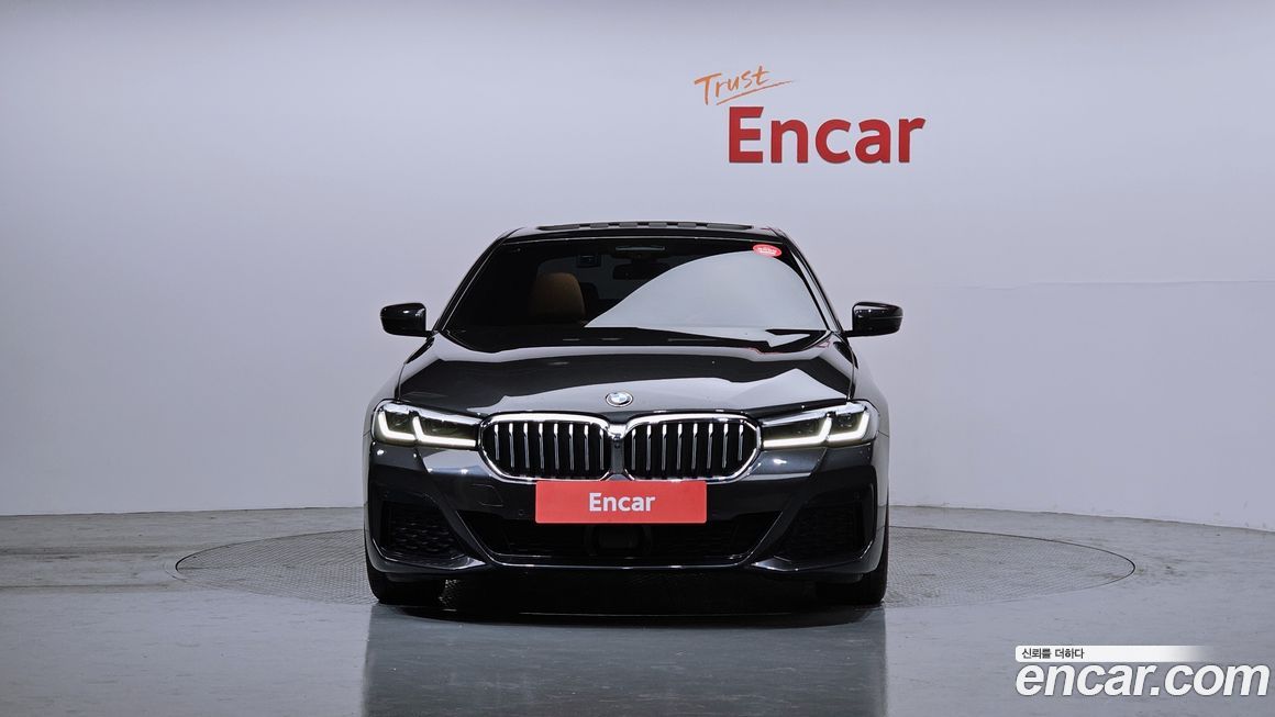 BMW 5-Series 520i M Sport, 2023