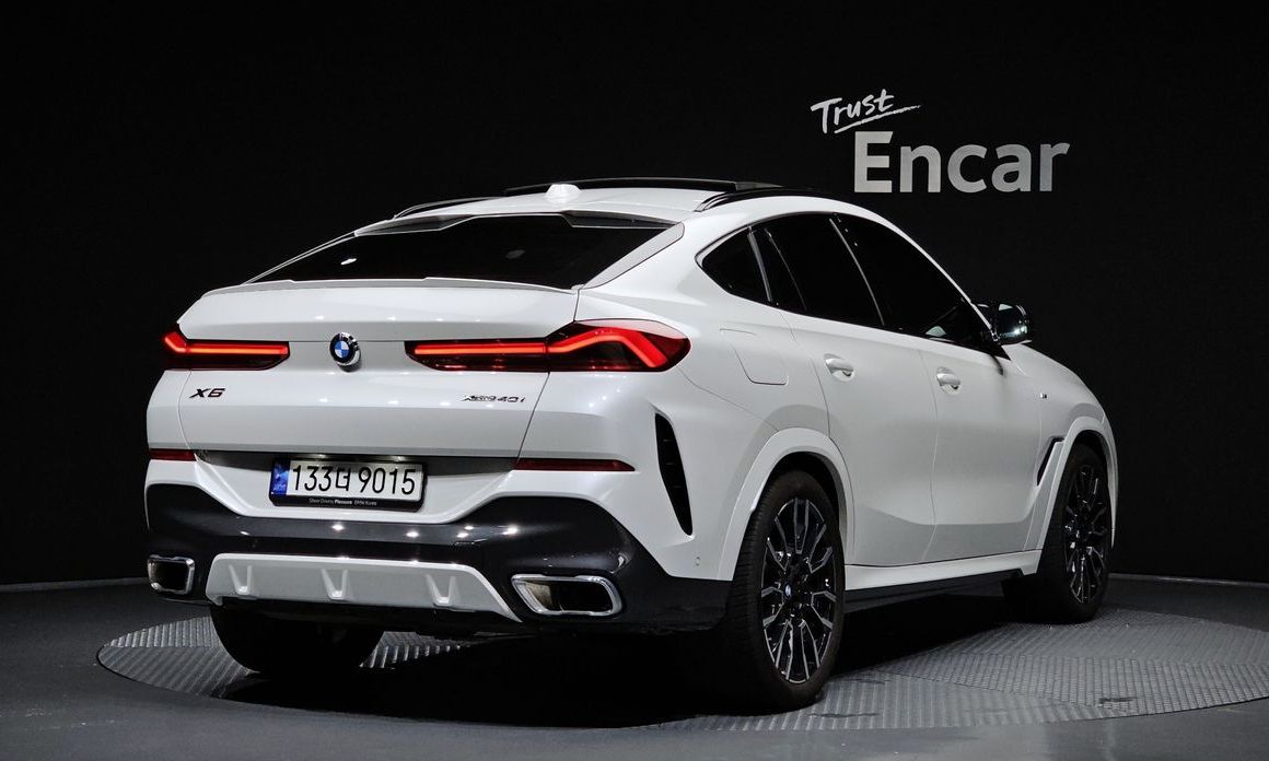 BMW X6 xDrive40i M Sport, 2025