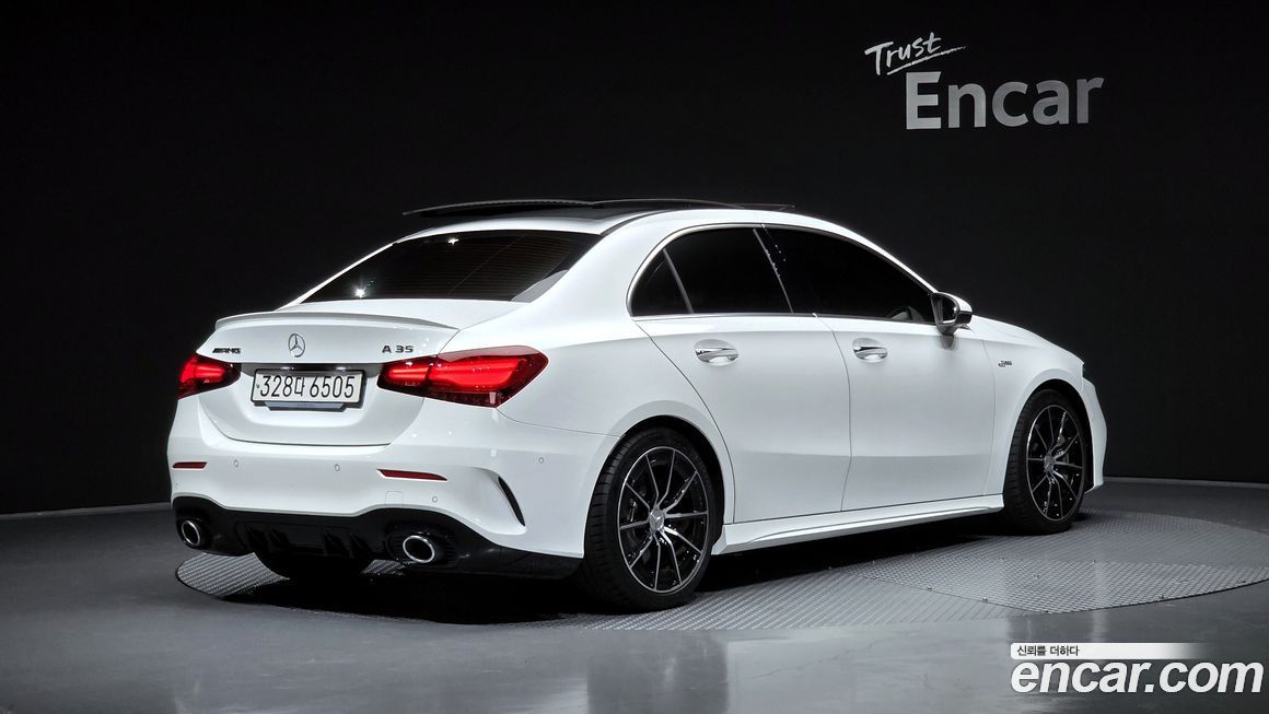 Mercedes-Benz A-Class AMG A35 4MATIC Sedan, 2024