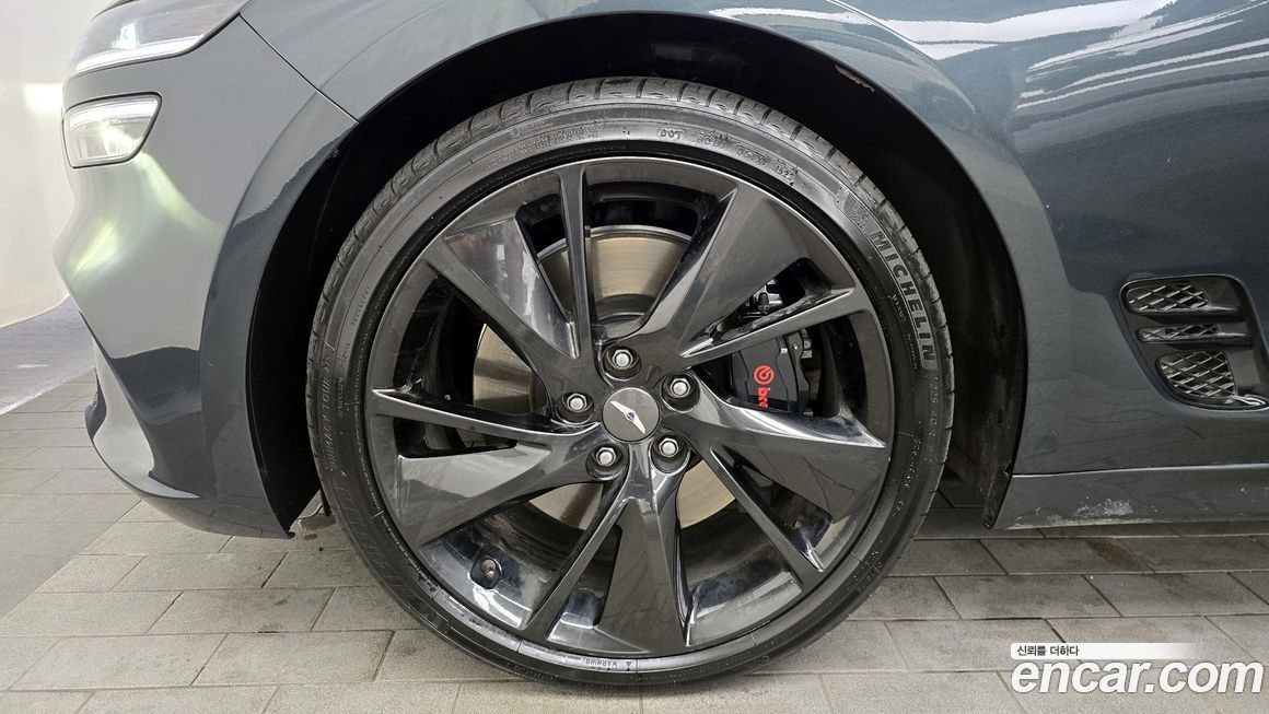 Genesis G70 Gasoline 2.0T 4WD, 2023