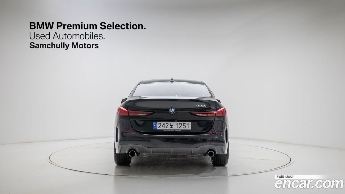 BMW 2-Series 220i M Sports, 2023