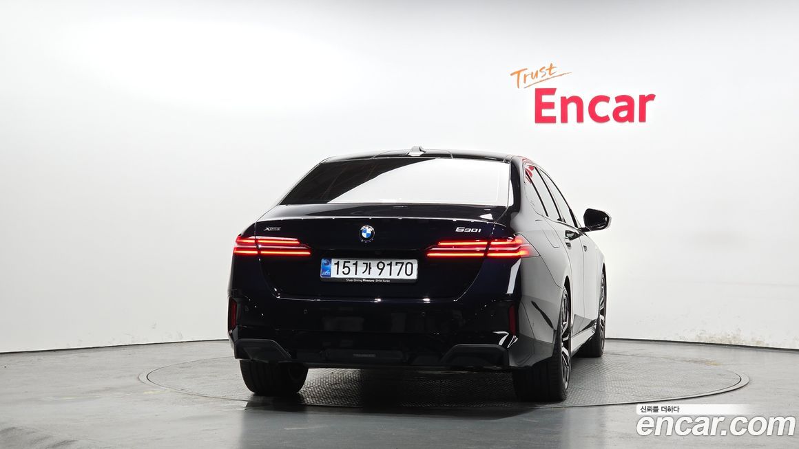 BMW 5-Series 530i xDrive M Sport, 2025