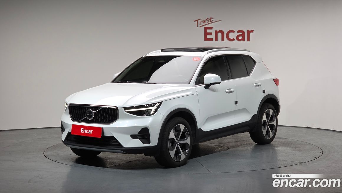 Volvo XC40 B4 Ultimate Bright, 2023