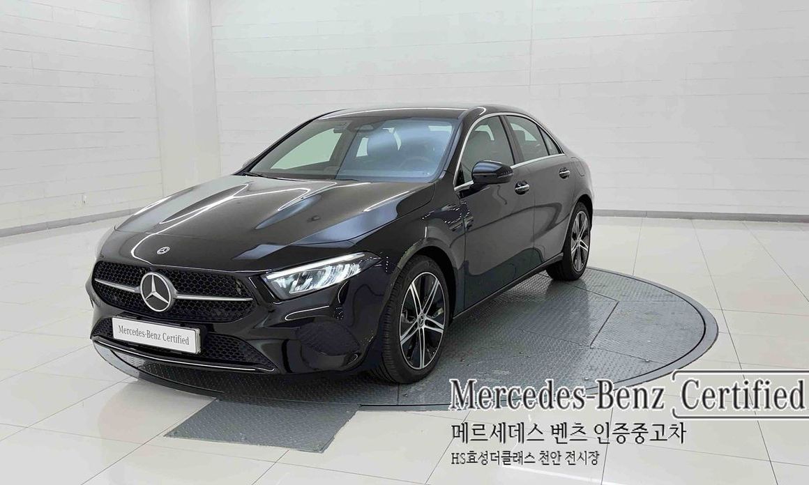 Mercedes-Benz A-Class A220 Sedan, 2026