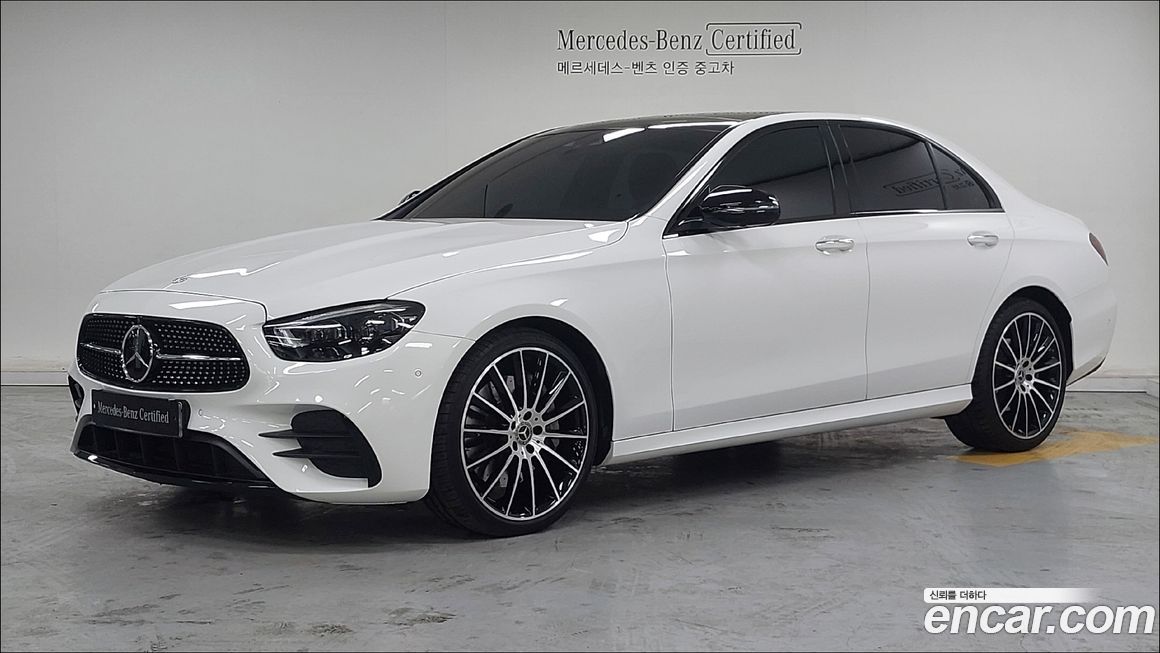 Mercedes-Benz E-Class E350 4MATIC AMG Line, 2023