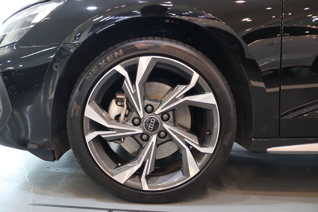 Audi A3 40 TFSI Premium, 2025