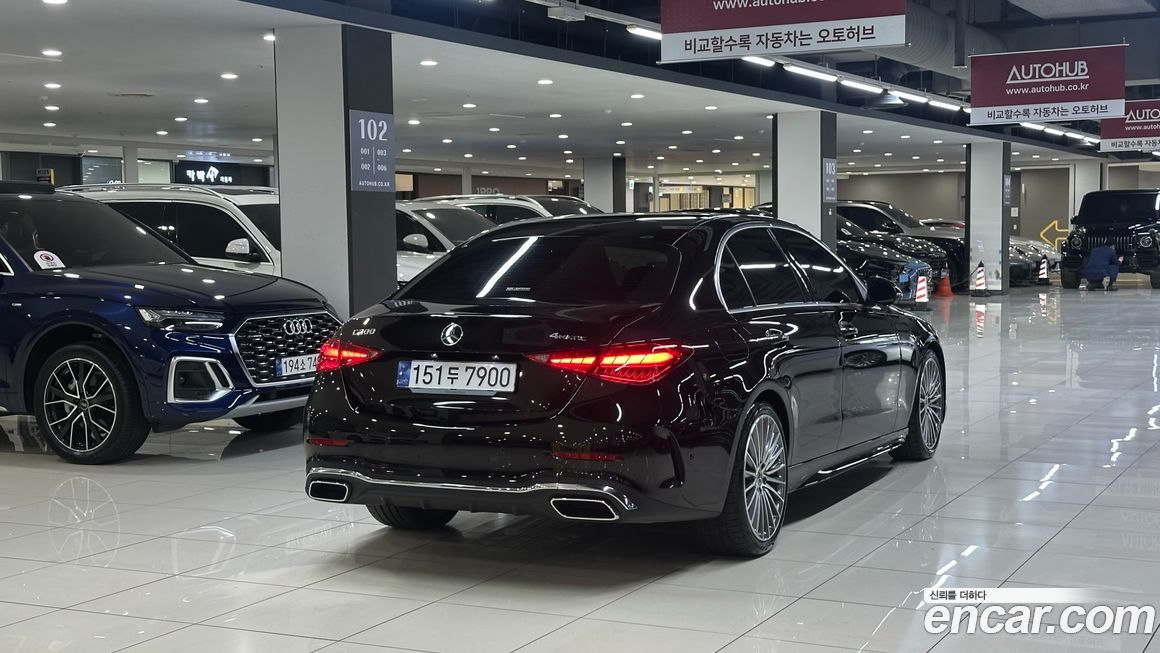 Mercedes-Benz C-Class C300 4MATIC AMG Line, 2024