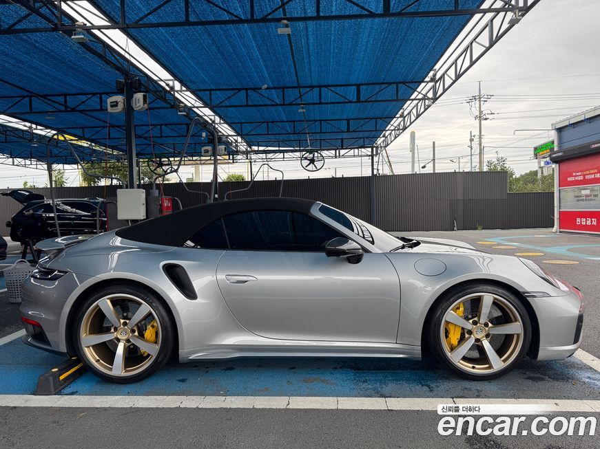 Porsche 911 Turbo S Cabriolet, 2024