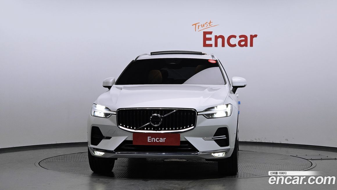 Volvo XC60 B6 Ultimate Bright, 2024