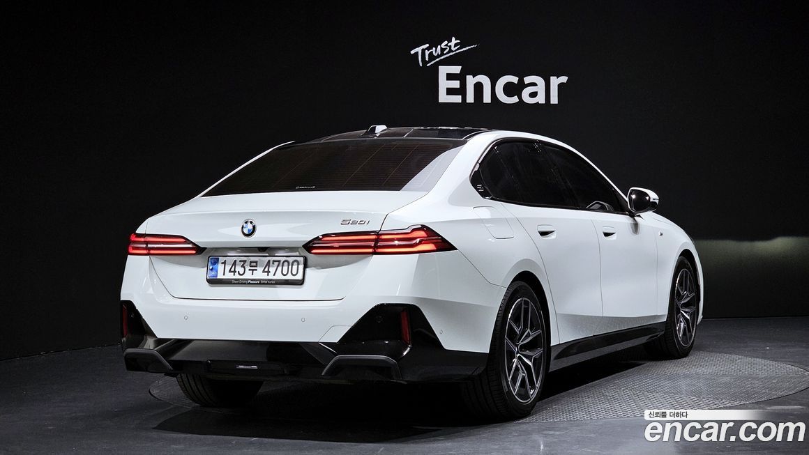 BMW 5-Series 520i M Sport, 2024