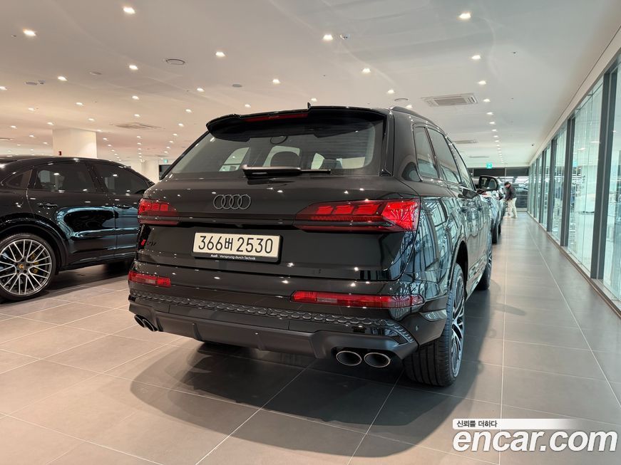 Audi SQ7 4.0 TFSI Quattro, 2026