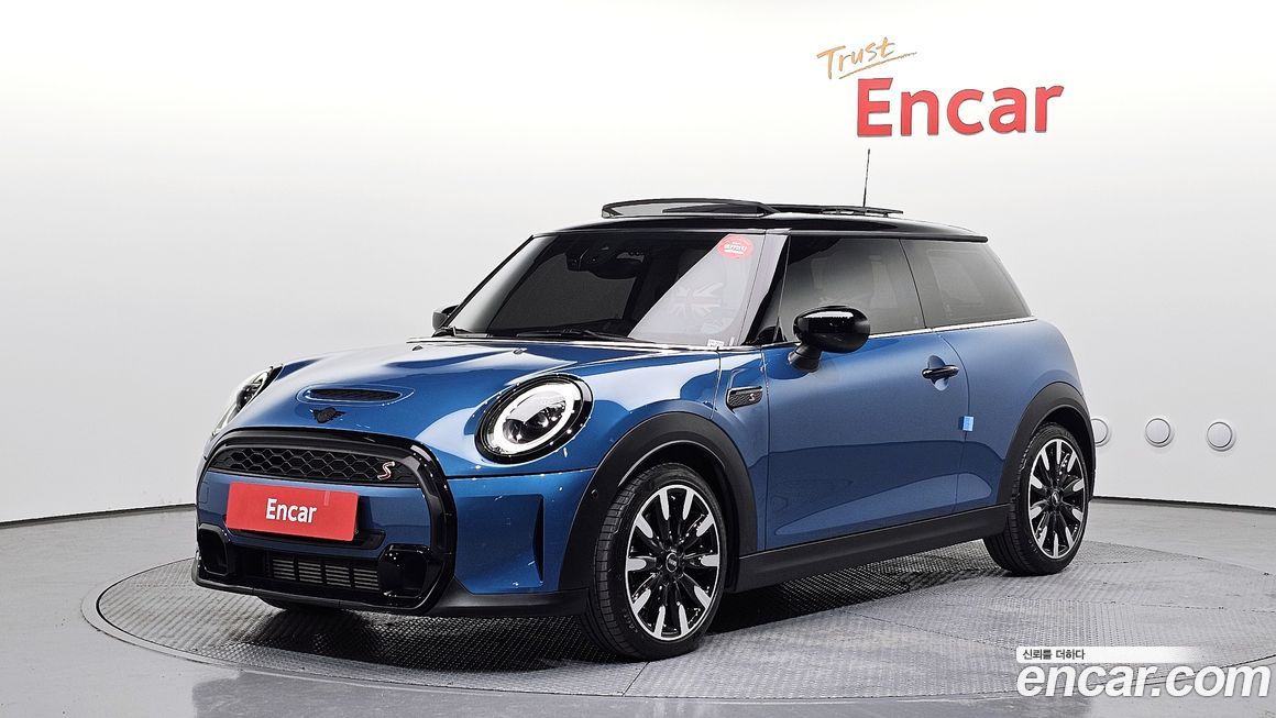 Mini Cooper Classic, 2024