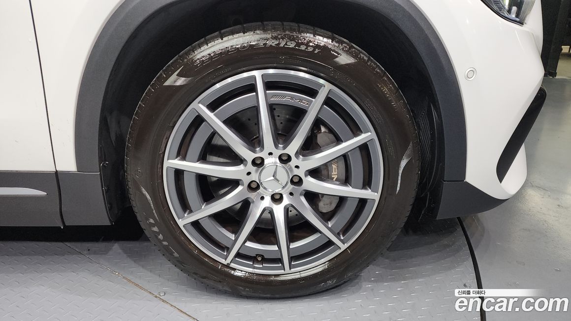 Mercedes-Benz GLA-Class GLA45 AMG 4MATIC+, 2022