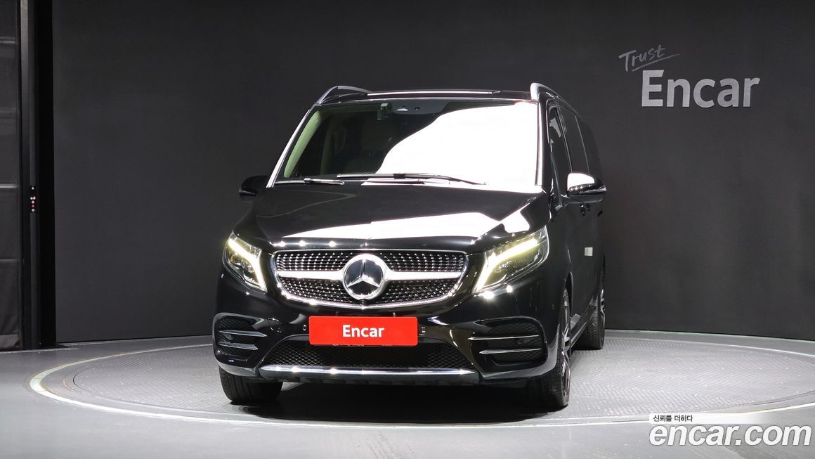 Mercedes-Benz V-Class V300 CDI, 2023
