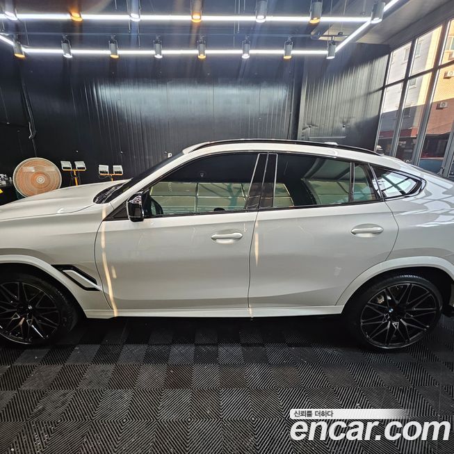 BMW X6M 4.4 Competition, 2024