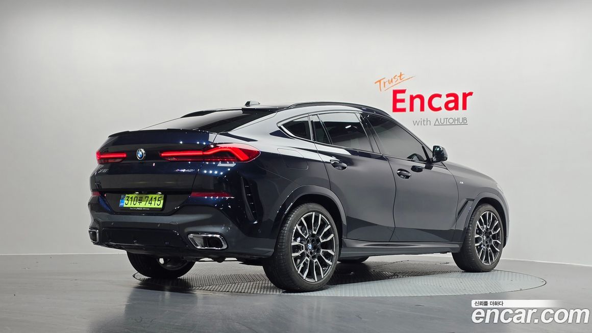 BMW X6 xDrive40i M Sport, 2025