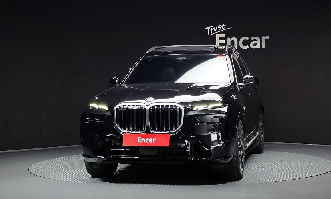 BMW X7 xDrive 40i M Sport 6STR, 2024