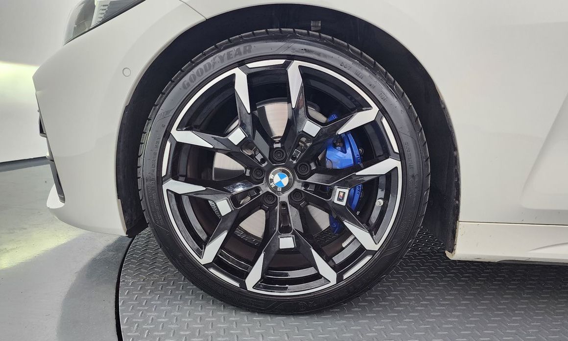 BMW 4-Series 420i M Sport Convertible, 2025