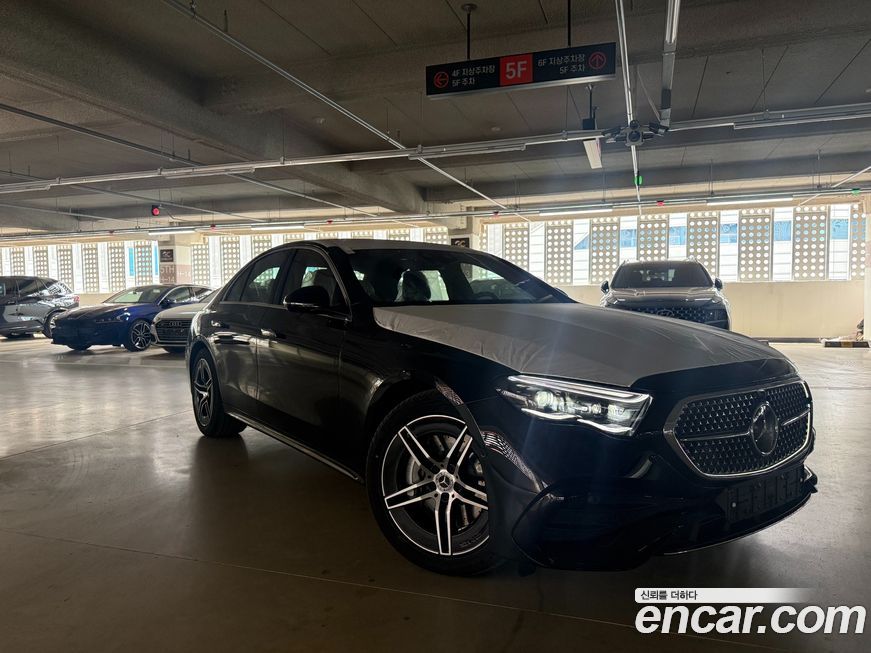 Mercedes-Benz E-Class E300 4MATIC AMG Line, 2026