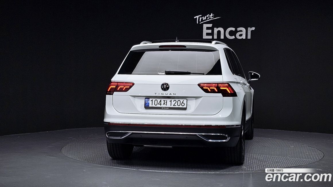 Volkswagen Tiguan 2.0 TDI Prestige, 2023