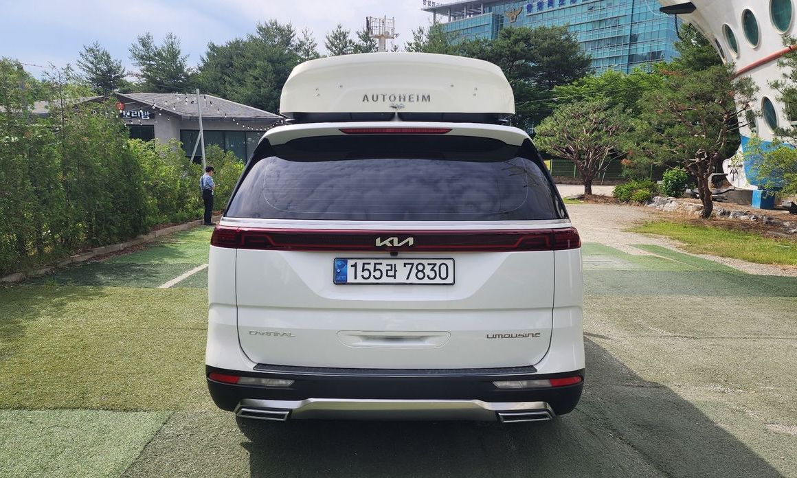 Kia Carnival 7-Seater Noblesse, 2023