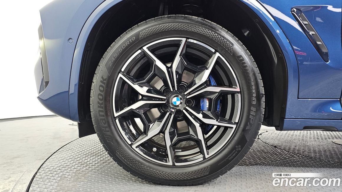 BMW X4 xDrive20i M Sport, 2022