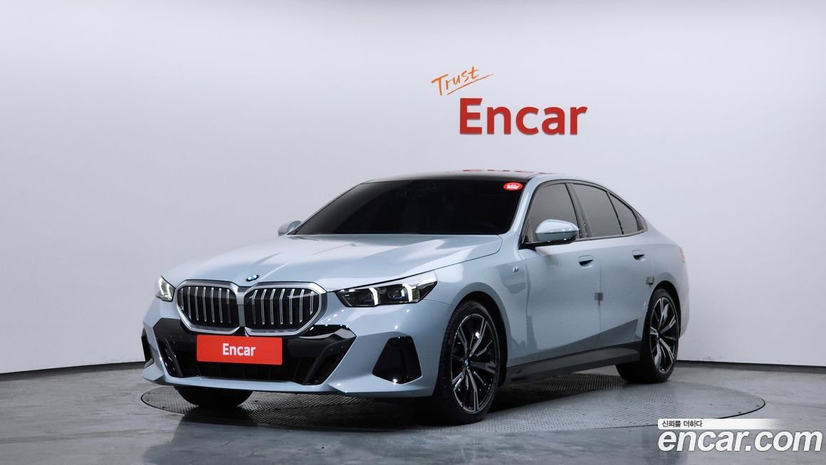 BMW 5-Series 530i xDrive M Sport, 2025