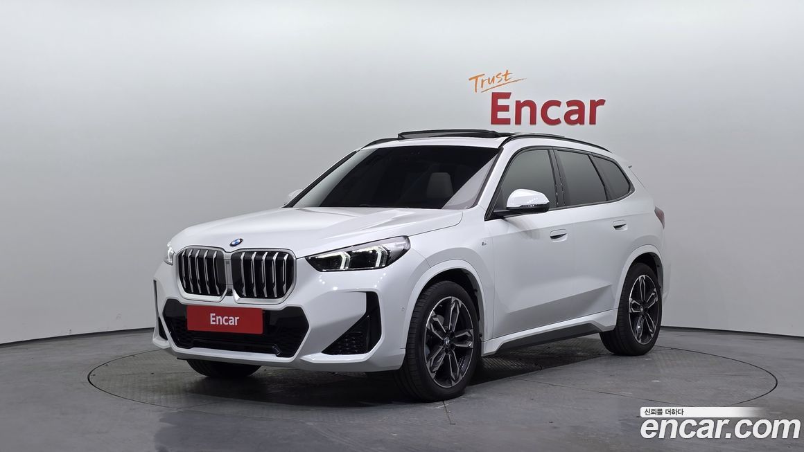 BMW X1 xDrive 20i M Sport, 2025