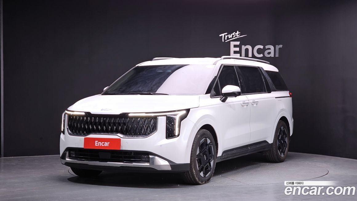 Kia Carnival 9-Seater Noblesse, 2025