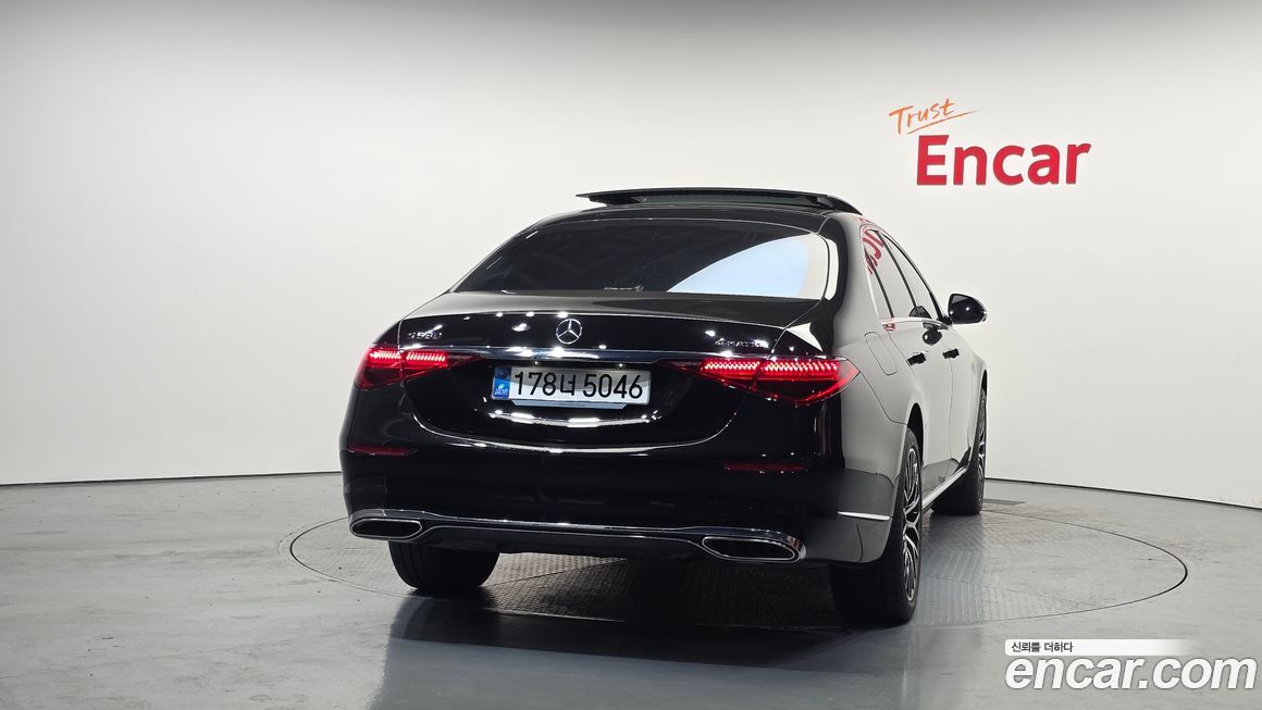 Mercedes-Benz S-Class S580L 4MATIC, 2025