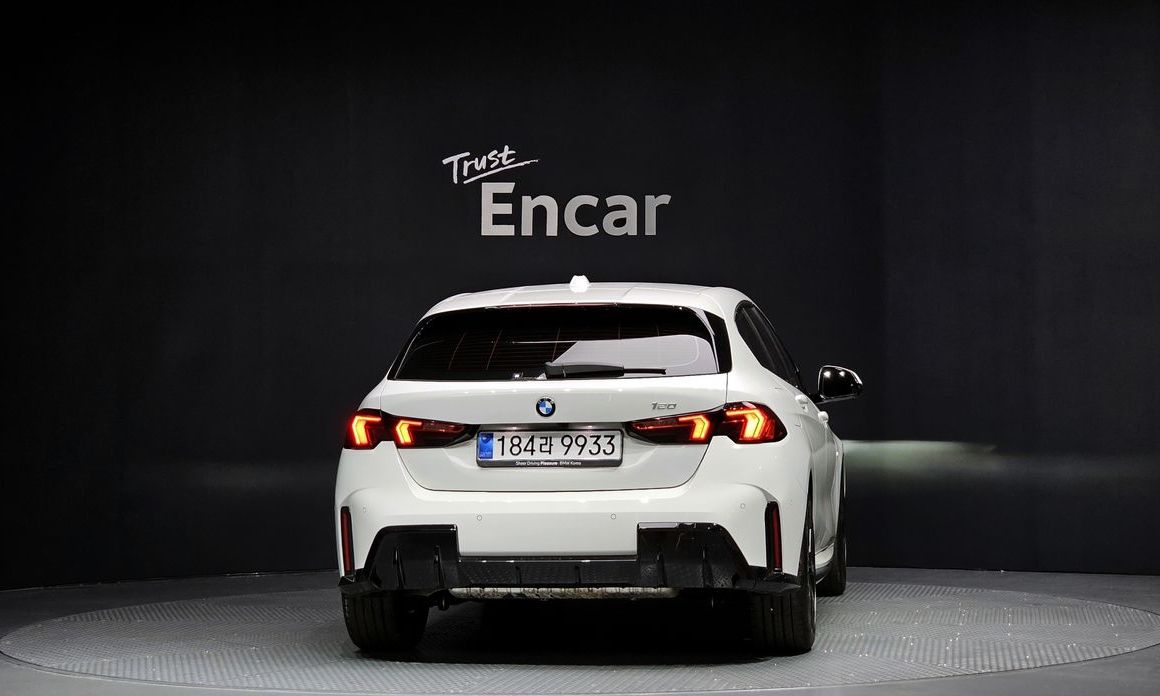 BMW 1-Series 120 M Sport, 2025