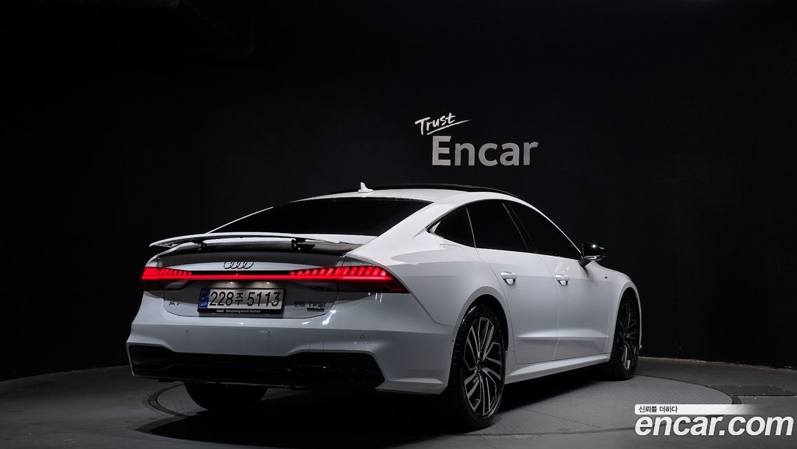 Audi A7 55 TFSI Quattro Premium, 2024