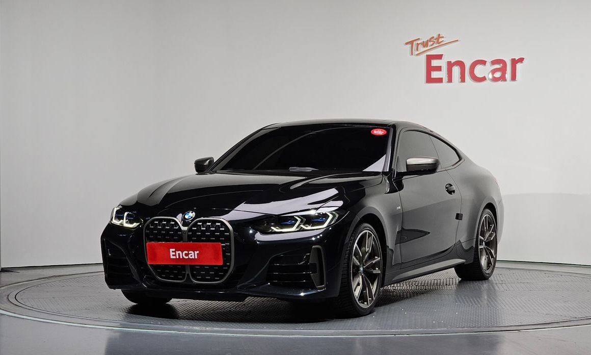 BMW 4-Series M440i xDrive Coupe, 2024