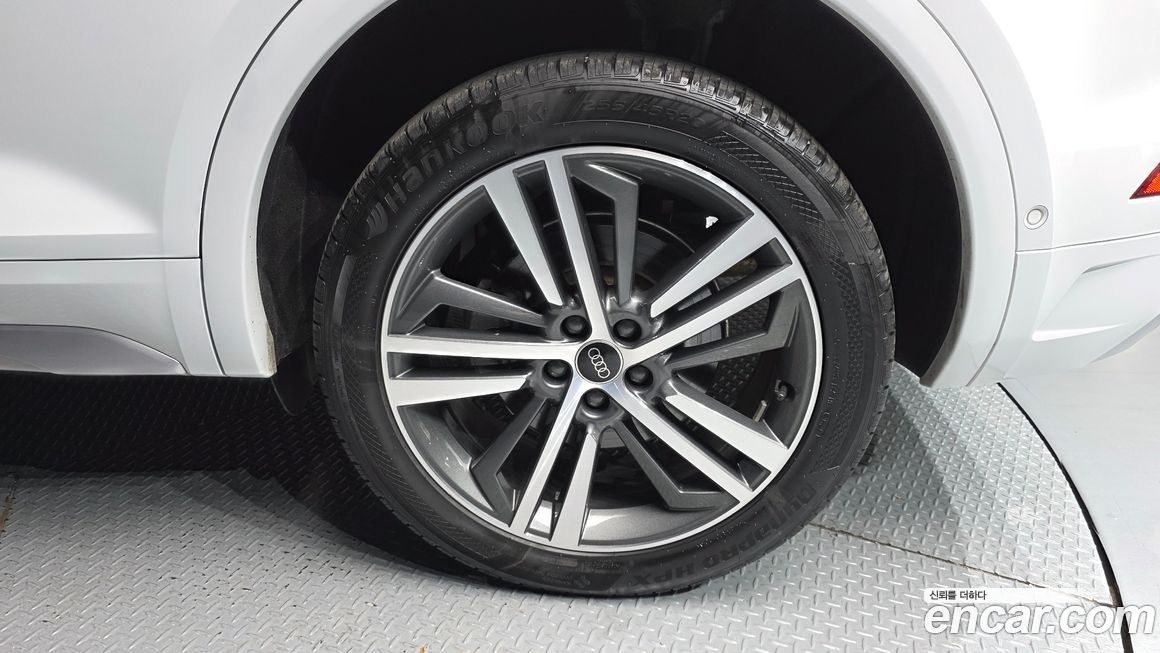 Audi Q5 40 TDI Quattro Premium, 2023