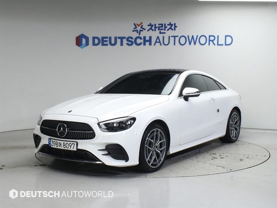 Mercedes-Benz E-Class E300d 4MATIC Coupe, 2022
