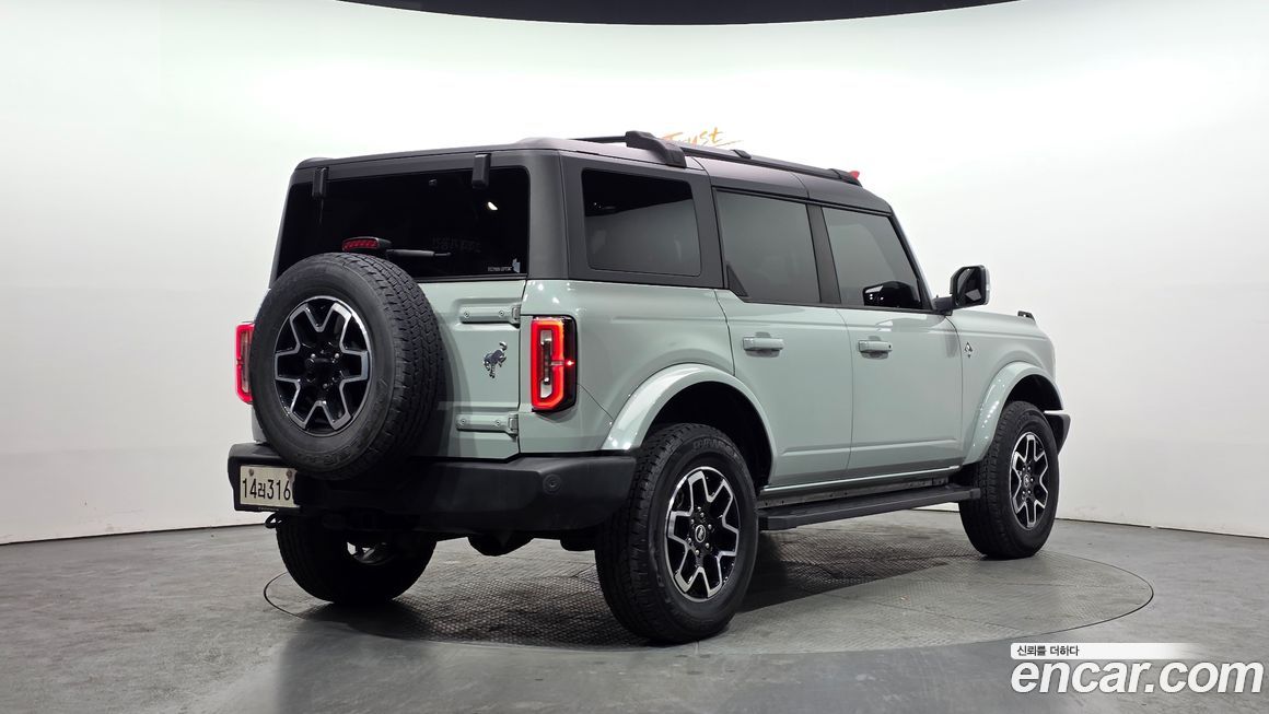 Ford Bronco 2.7 Outer Banks, 2023