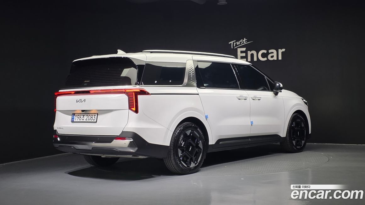 Kia Carnival 9-Seater Noblesse, 2025