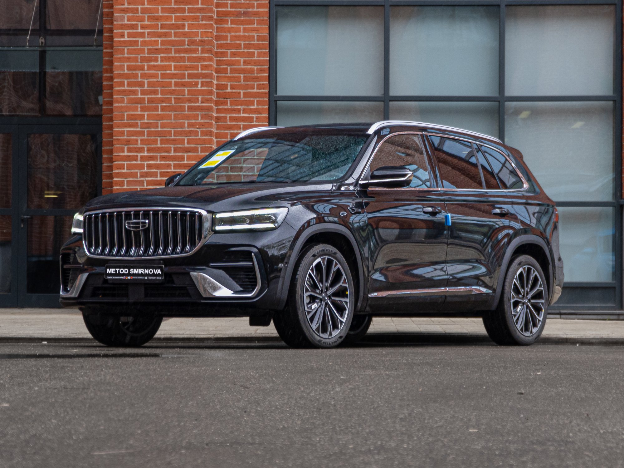 Geely Monjaro 2.0 AT 2025