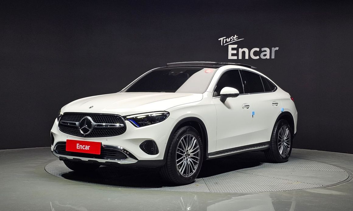 Mercedes-Benz GLC-Class GLC300 4MATIC Avnatgarde Coupe, 2025