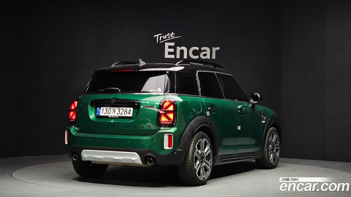 Mini Countryman ALL4 Classic Launch Pack, 2023