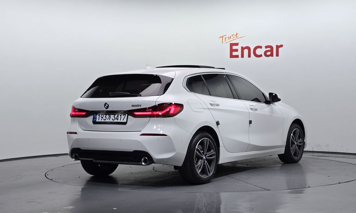 BMW 1-Series 120i Sports, 2024