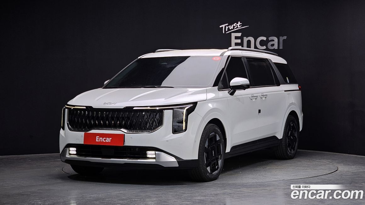 Kia Carnival 9-Seater Prestige, 2025