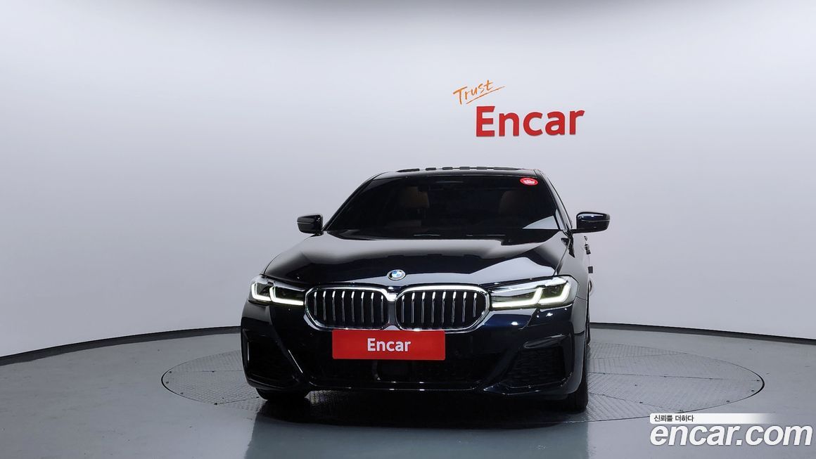BMW 5-Series 520i M Sport, 2022