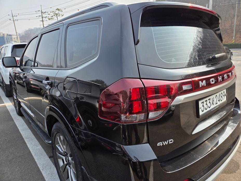 Kia Mohave Diesel 3.0 4WD 7-Seater, 2021