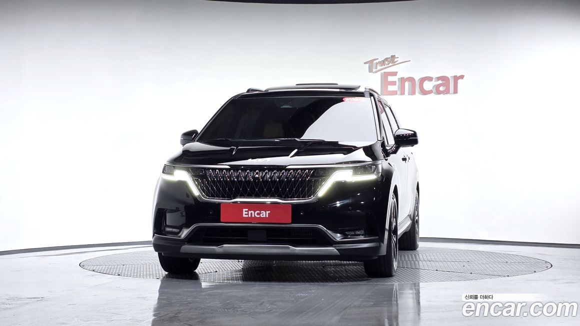 Kia Carnival 7-Seater Signature, 2022
